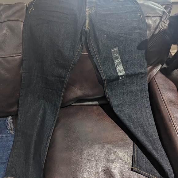 Aeropostale 30/30 jeans - Picture 2 of 3